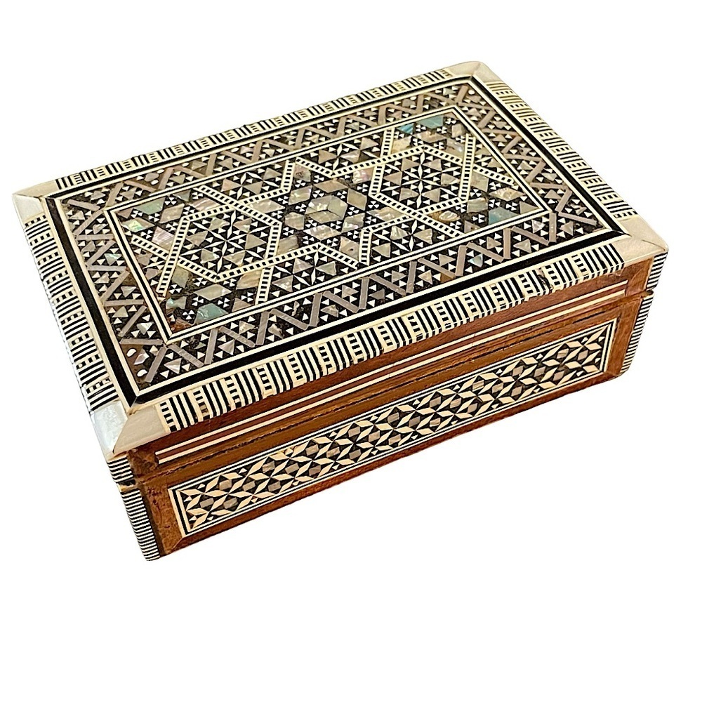 Wood Box Mother of Pearl Inlay Hinged Egypt Lined 6 3/8” x 4 1/8” x 2 1/4”